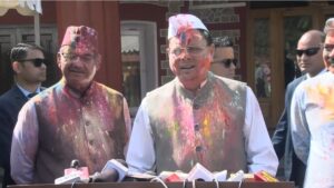 होली के बाद पश्चिम बंगाल रवाना हुए सीएम धामी, भाजपा की परिवर्तन यात्रा में होंगे शामिल