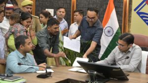 न्याय, राहत और समाधान का संगम बना जन दर्शन, हर समस्या का एक मंच पर मिल रहा समाधान
