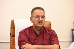 पूर्व सैनिकों और वीर नारियों के कल्याण को सर्वोच्च प्राथमिकता, मंत्री गणेश जोशी ने की विभागीय योजनाओं की समीक्षा