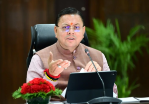 सीएम धामी ने बैंकों को दिए सख्त निर्देश, कम ऋण-जमा अनुपात वाले जिलों में लगें विशेष ऋण शिविर