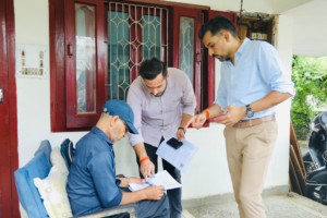डीएम खुद पहुंचे ग्राउंड जीरो, मतदाता सूची पुनरीक्षण अभियान का किया निरीक्षण, बीएलओ को मिले नए निर्देश